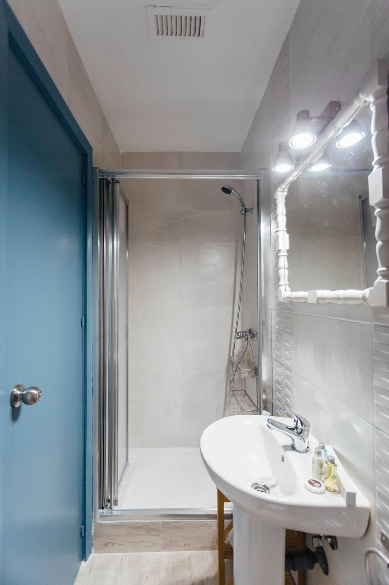 Apartmán Stunning And Colorful- 4Bd 2Bth- Santa Cruz Sevilla Exteriér fotografie