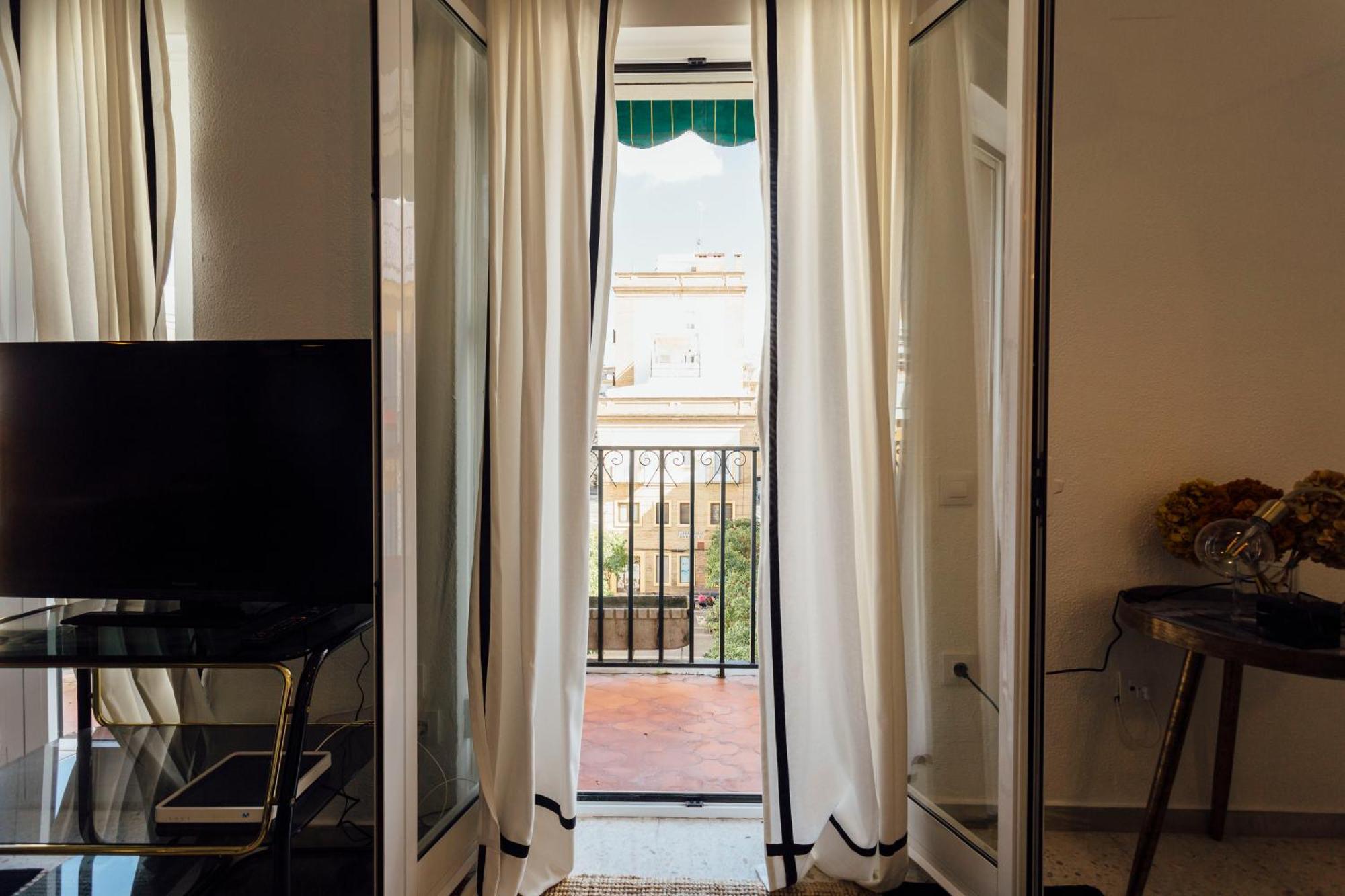 Apartmán Stunning And Colorful- 4Bd 2Bth- Santa Cruz Sevilla Exteriér fotografie